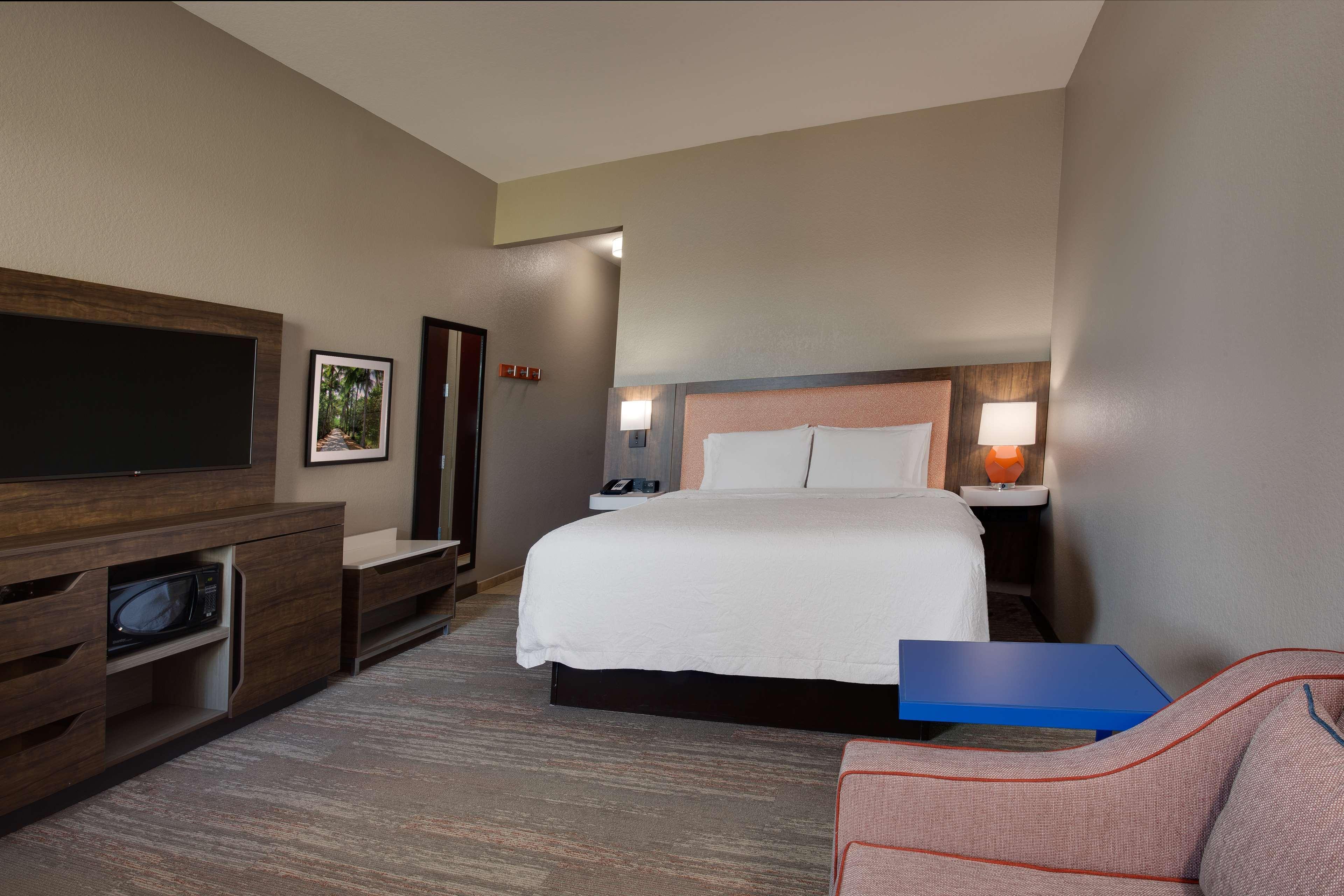 Hampton Inn & Suites Fort Lauderdale - Miramar Exterior photo