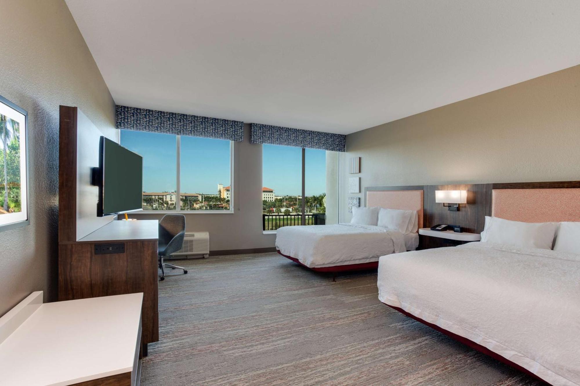Hampton Inn & Suites Fort Lauderdale - Miramar Exterior photo